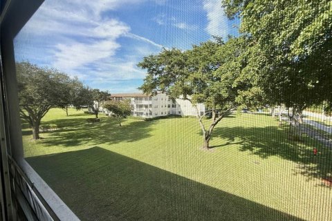 Condo in Boca Raton, Florida, 2 bedrooms  № 2245455 - photo 23