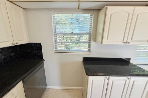 Condo in Boca Raton, Florida, 2 bedrooms  № 2245455 - photo 6