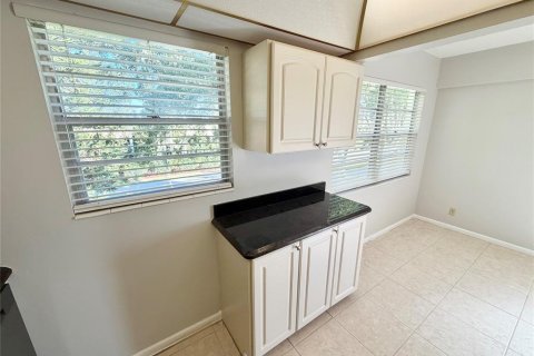 Condo in Boca Raton, Florida, 2 bedrooms  № 2245455 - photo 7