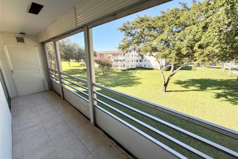 Condo in Boca Raton, Florida, 2 bedrooms  № 2245455 - photo 20