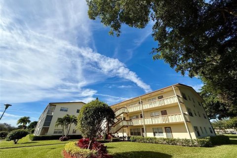 Condo in Boca Raton, Florida, 2 bedrooms  № 2245455 - photo 28