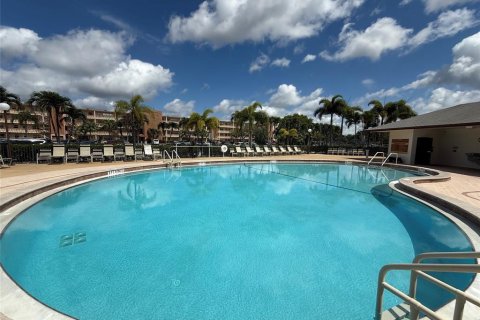 Condo in Boca Raton, Florida, 2 bedrooms  № 2245455 - photo 2