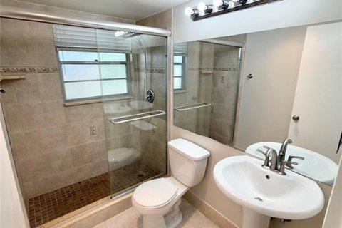 Condo in Boca Raton, Florida, 2 bedrooms  № 2245455 - photo 12