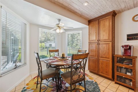 House in Hernando, Florida 2 bedrooms, 183.2 sq.m. № 1719660 - photo 16