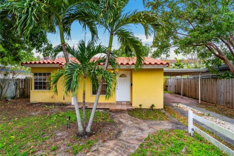 House in Fort Lauderdale, Florida 2 bedrooms, 86.12 sq.m. № 2068464 - photo 14