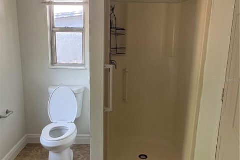 Propiedad comercial en venta en Port Charlotte, Florida, 5 dormitorios, 163.51 m2 № 1735137 - foto 10