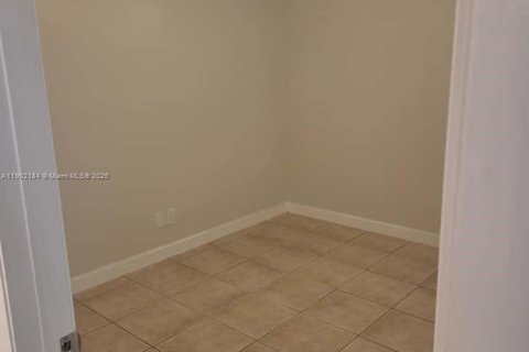 Copropriété à louer à Tamarac, Floride: 2 chambres, 86.03 m2 № 1953614 - photo 22
