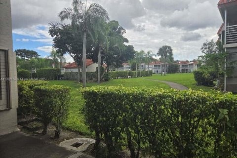 Copropriété à louer à Tamarac, Floride: 2 chambres, 86.03 m2 № 1953614 - photo 24