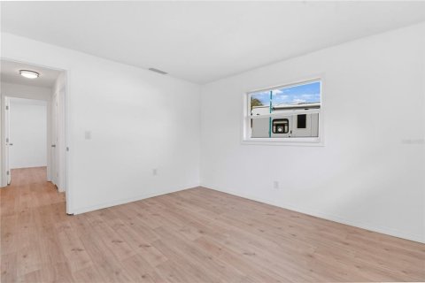 Villa ou maison à vendre à Largo, Floride: 4 chambres, 184.97 m2 № 1829409 - photo 30