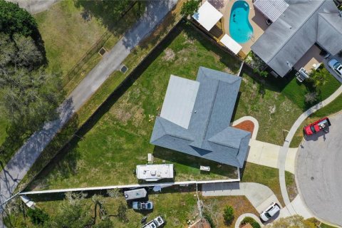 Villa ou maison à vendre à Largo, Floride: 4 chambres, 184.97 m2 № 1829409 - photo 4
