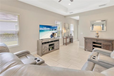 House in Bradenton, Florida 3 bedrooms, 156.26 sq.m. № 1856265 - photo 13