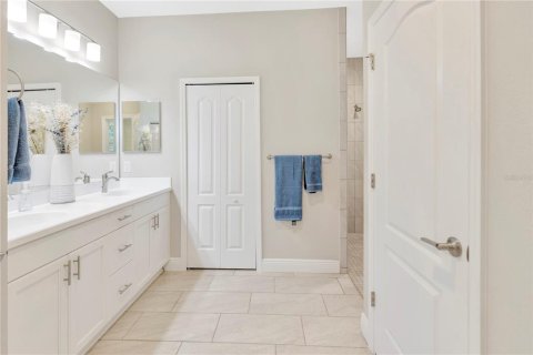 House in Bradenton, Florida 3 bedrooms, 156.26 sq.m. № 1856265 - photo 27