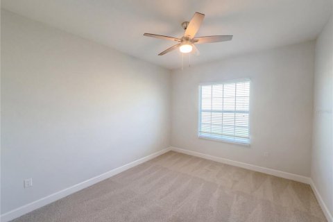 House in Lakeland, Florida 4 bedrooms, 229 sq.m. № 2113876 - photo 20
