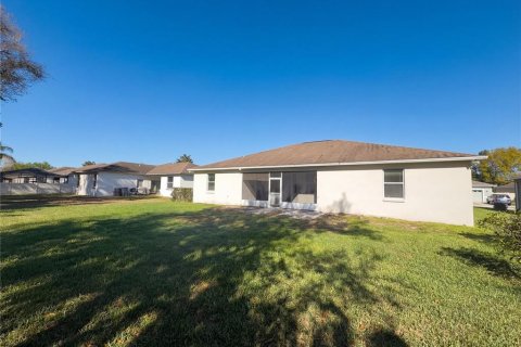 House in Lakeland, Florida 4 bedrooms, 229 sq.m. № 2113876 - photo 5