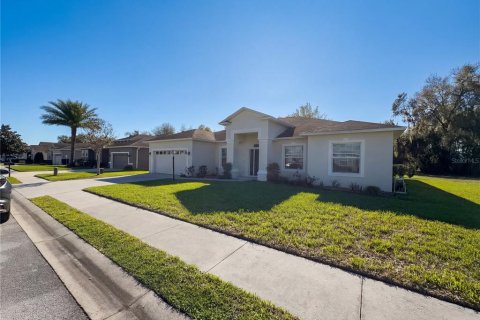 House in Lakeland, Florida 4 bedrooms, 229 sq.m. № 2113876 - photo 7