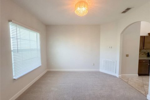 House in Lakeland, Florida 4 bedrooms, 229 sq.m. № 2113876 - photo 13