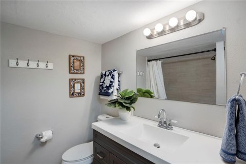Apartamento en alquiler en Sarasota, Florida, 3 dormitorios, 114.83 m2 № 219976 - foto 13