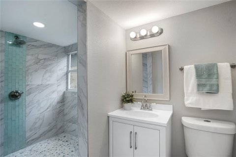Apartamento en alquiler en Sarasota, Florida, 3 dormitorios, 114.83 m2 № 219976 - foto 19