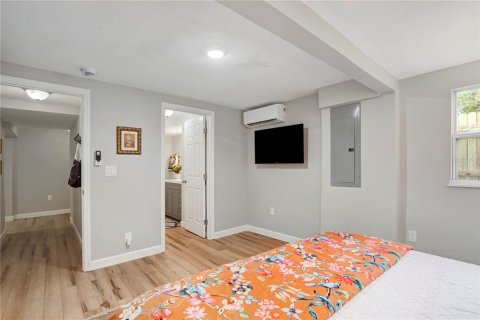 Apartamento en alquiler en Sarasota, Florida, 3 dormitorios, 114.83 m2 № 219976 - foto 12