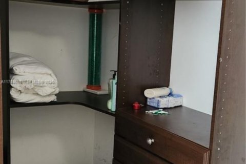 Снять в аренду кондоминиум в Санни-Айлс-Бич, Флорида 3 спальни, 146.51м2, № 2034254 - фото 18