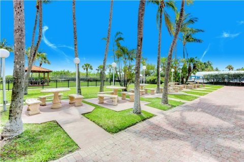 Condominio en venta en Miami Beach, Florida, 2 dormitorios, 96.34 m2 № 1058433 - foto 27