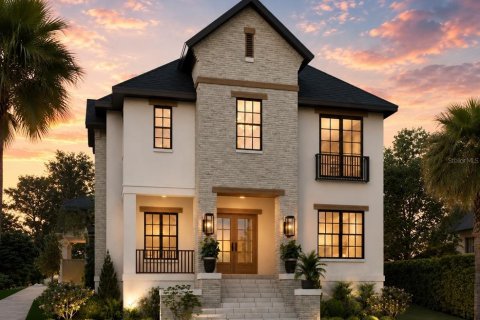 Casa en venta en Tampa, Florida, 6 dormitorios, 427.54 m2 № 2225081 - foto 5