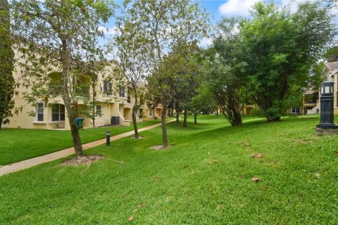 Townhouse in Maitland, Florida 3 bedrooms, 162.67 sq.m. № 1773395 - photo 24