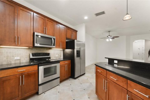 Townhouse in Maitland, Florida 3 bedrooms, 162.67 sq.m. № 1773395 - photo 10