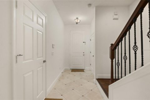 Townhouse in Maitland, Florida 3 bedrooms, 162.67 sq.m. № 1773395 - photo 4
