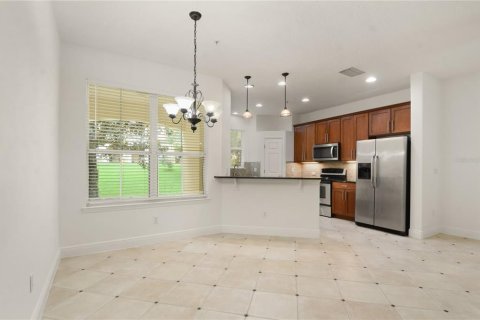 Townhouse in Maitland, Florida 3 bedrooms, 162.67 sq.m. № 1773395 - photo 8