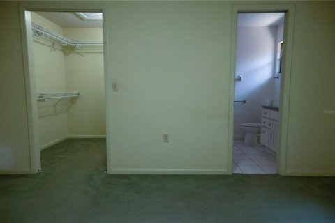 Duplex in Lakeland, Florida 2 bedrooms, 150.97 sq.m. № 1650812 - photo 19