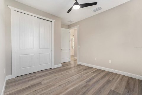 Casa en venta en New Port Richey, Florida, 3 dormitorios, 145.02 m2 № 1832616 - foto 25