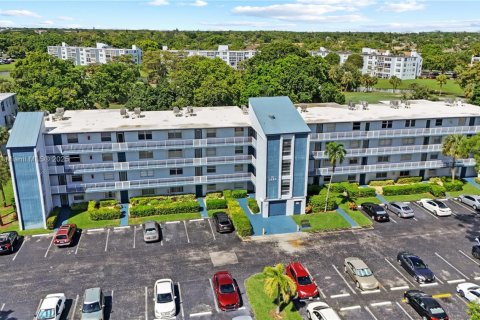 Condominio en venta en Margate, Florida, 2 dormitorios, 92.9 m2 № 1944716 - foto 14