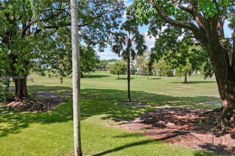 Condominio en venta en Margate, Florida, 2 dormitorios, 92.9 m2 № 1944716 - foto 13
