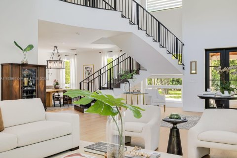 Casa en venta en Palmetto Bay, Florida, 5 dormitorios, 452.43 m2 № 1891379 - foto 13