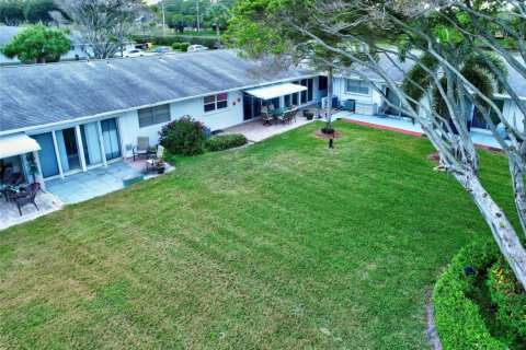 Condo in Boynton Beach, Florida, 2 bedrooms  № 2399632 - photo 14