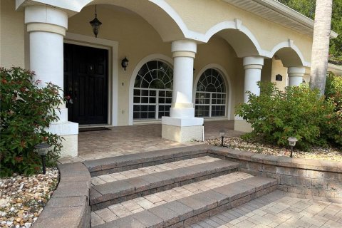 Casa en venta en Crystal River, Florida, 3 dormitorios, 228.26 m2 № 1911311 - foto 4