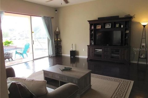 Casa en venta en Spring Hill, Florida, 3 dormitorios, 256.41 m2 № 2095668 - foto 7