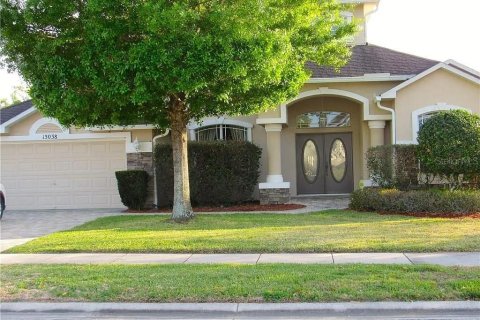 Villa ou maison à Spring Hill, Floride 3 chambres, 256.41 m2 № 2095668