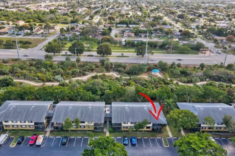 Copropriété à vendre à Deerfield Beach, Floride: 2 chambres, 82.4 m2 № 1977318 - photo 30