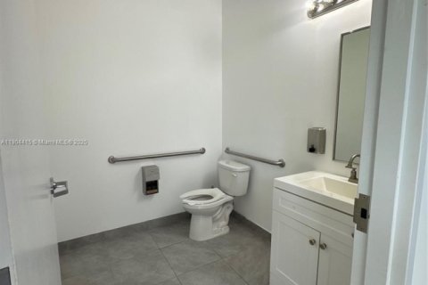 Купить коммерческую недвижимость в Купер-Сити, Флорида № 1956343 - фото 5