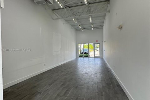 Купить коммерческую недвижимость в Купер-Сити, Флорида № 1956343 - фото 6