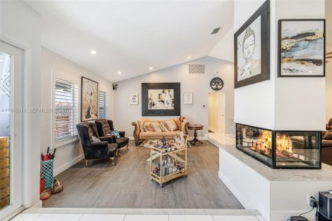 Casa en venta en Davie, Florida, 5 dormitorios, 419.08 m2 № 2049715 - foto 7