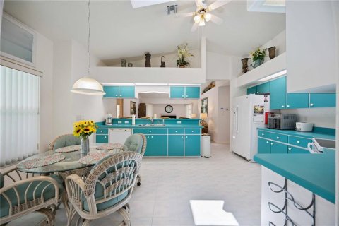 Casa en alquiler en Port Charlotte, Florida, 3 dormitorios, 195.84 m2 № 1879493 - foto 16