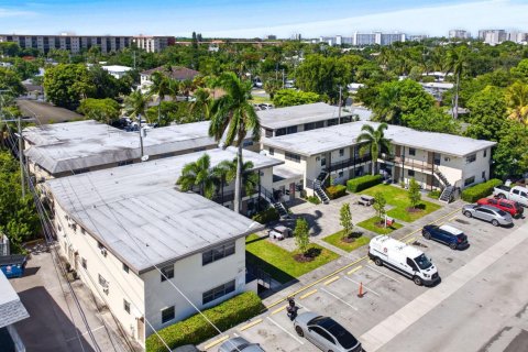 Commercial property in Pompano Beach, Florida № 2274198 - photo 5