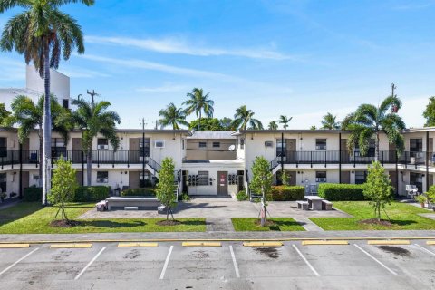Immobilier commercial à Pompano Beach, Floride № 2274198