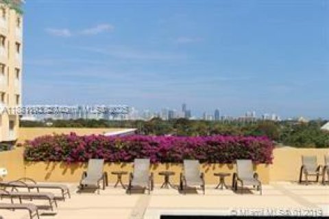 Copropriété à louer à Coral Gables, Floride: 53.33 m2 № 1924538 - photo 14