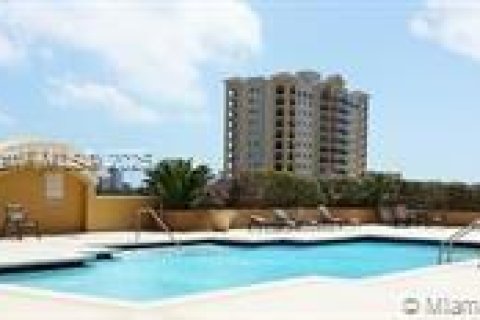 Copropriété à louer à Coral Gables, Floride: 53.33 m2 № 1924538 - photo 13