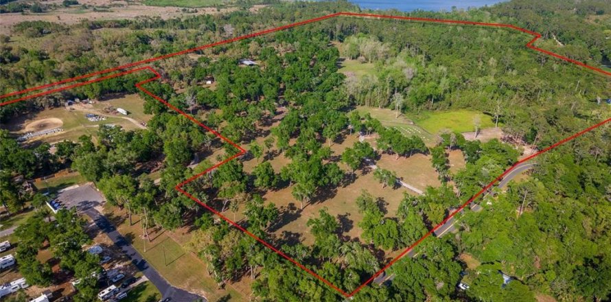 Land in Paisley, Florida № 1620801