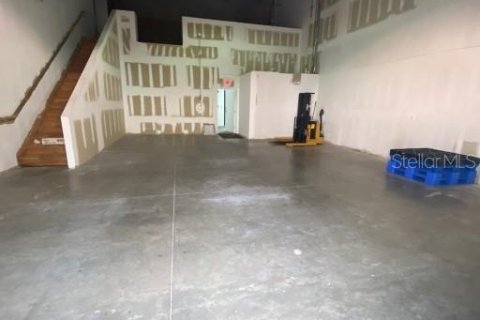 Propiedad comercial en venta en Saint Lucie, Florida, 139.35 m2 № 1893694 - foto 1